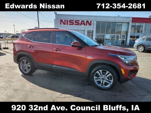 Used 2021 Kia Seltos S image 1