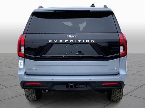 New 2026 Ford Expedition Max Active image 4
