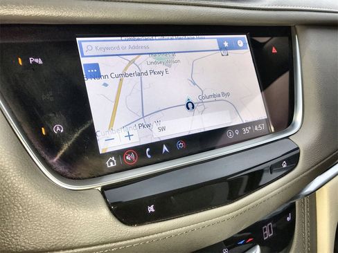 Used 2022 Cadillac XT5 Premium Luxury image 18