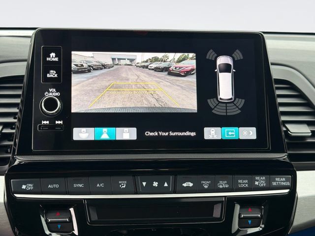 Used 2025 Honda Odyssey Touring image 30