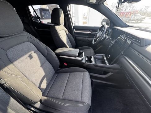 Used 2025 GMC Terrain Elevation image 11