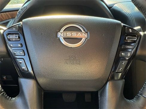 Used 2024 Nissan Armada SL w/ Captain's Chairs Package image 38