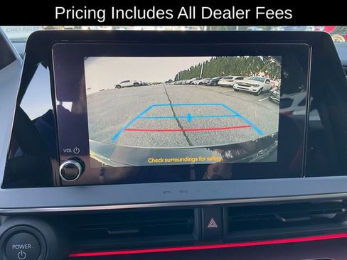 Used 2025 Toyota Prius Plug-In Hybrid FWD image 14