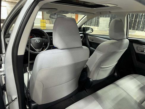 Used 2014 Toyota Corolla LE image 26