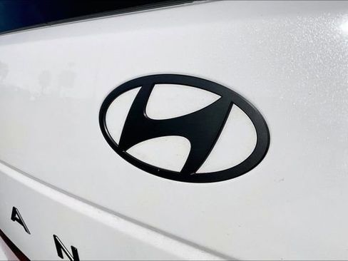 Used 2024 Hyundai Santa Fe Calligraphy image 31