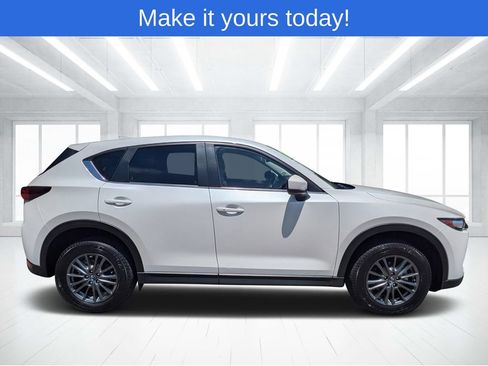 Used 2021 MAZDA CX-5 Touring FWD image 2