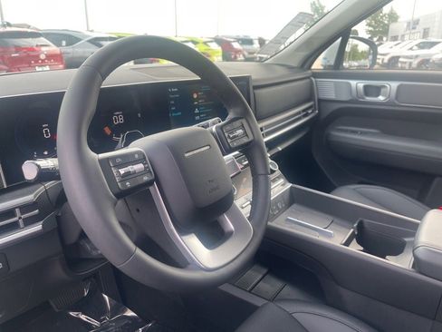 Used 2024 Hyundai Santa Fe SEL FWD image 15