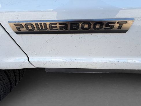 Used 2025 Ford F150 Platinum w/ Equipment Group 702A High AWD/4WD image 11