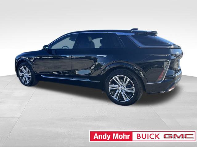 Used 2024 Cadillac Lyriq Tech w/ Driver Assist Package AWD/4WD image 8