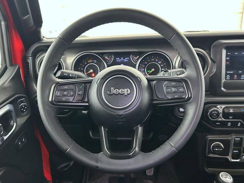 Used 2023 Jeep Wrangler Unlimited Sport AWD/4WD image 11