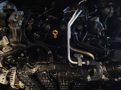 Used 2024 Nissan Altima 2.5 SV image 30