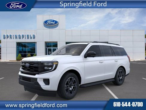 New 2025 Ford Expedition Active image 1