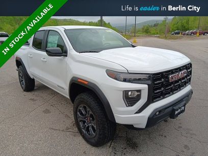 New 2025 GMC Canyon Elevation w/ Convenience Package