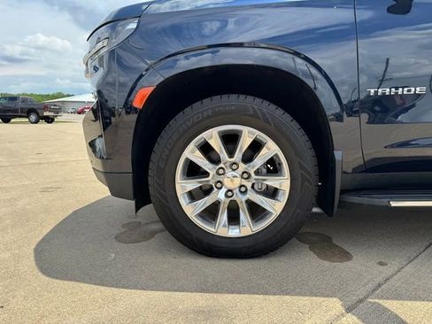 Used 2021 Chevrolet Tahoe Premier AWD/4WD image 30