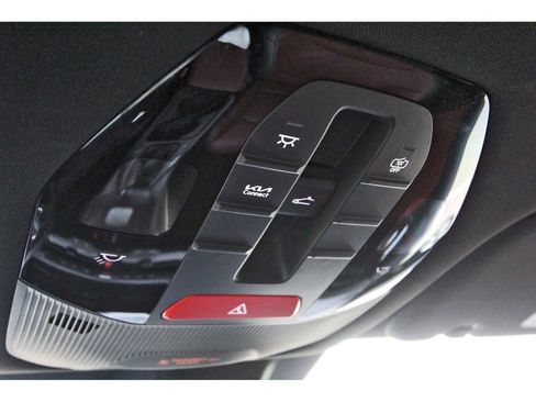 Used 2025 Kia K4 GT-Line w/ GT-Line Premium Package image 23
