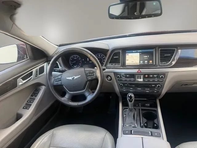 Used 2017 Genesis G80 3.8 RWD image 17