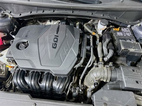 Used 2024 Hyundai Tucson Limited image 27