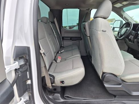 Used 2019 Ford F250 XL w/ Power Equipment Group AWD/4WD image 19