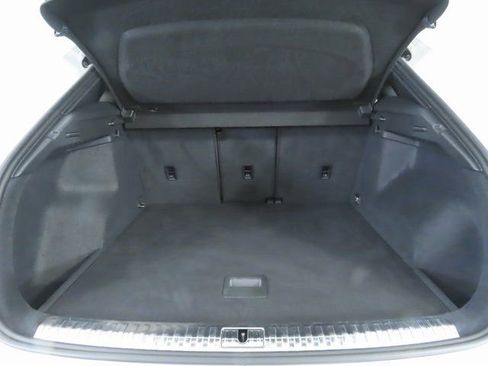 Used 2022 Audi Q3 2.0T Premium Plus w/ Premium Plus Package image 28