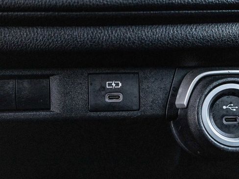 Certified 2024 Toyota Grand Highlander XLE image 32