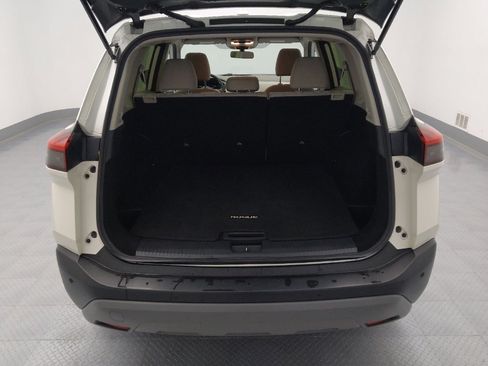 Used 2023 Nissan Rogue SV image 29