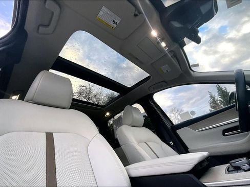 Used 2025 MAZDA CX-90 Plug-In Hybrid w/ Premium Plus image 25