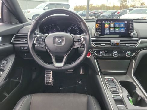 Used 2021 Honda Accord Sport image 10