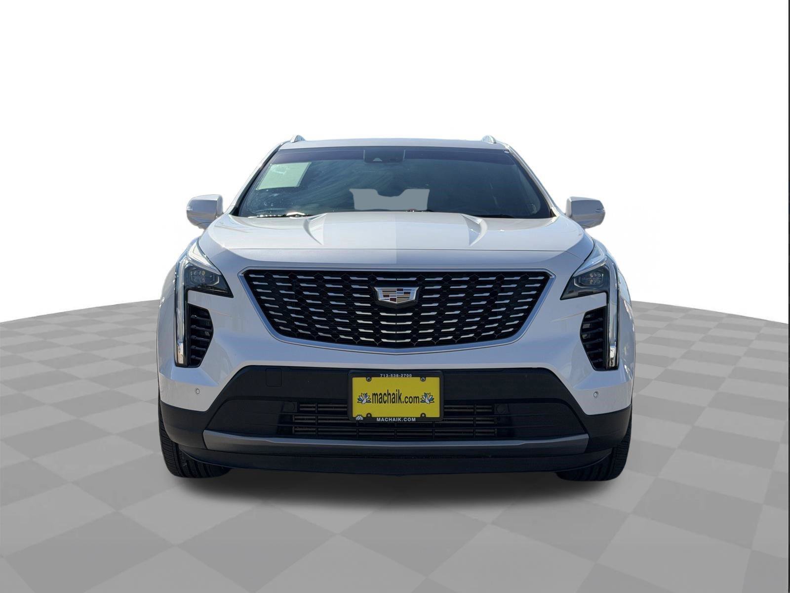 Used 2023 Cadillac XT4 Premium Luxury w/ Technology Package FWD image 8