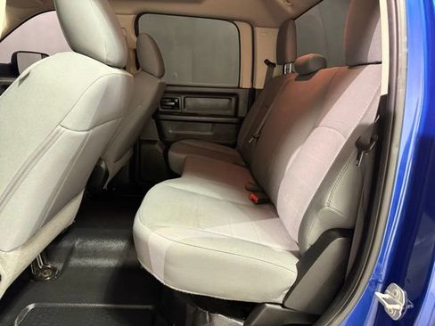 Used 2018 RAM 2500 Tradesman w/ Chrome Appearance Group AWD/4WD image 18