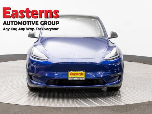 Used 2021 Tesla Model Y Performance AWD/4WD image 2