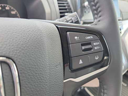 Used 2025 Honda Odyssey EX-L image 26