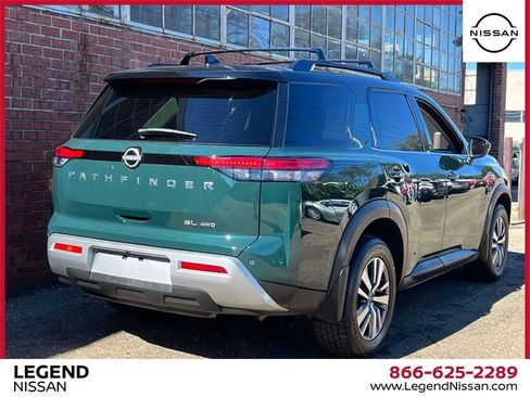 Certified 2022 Nissan Pathfinder SL image 6