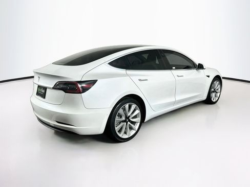 Used 2019 Tesla Model 3 Standard Range Plus RWD image 9