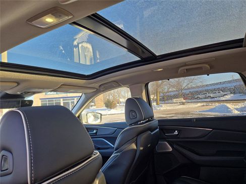 New 2026 Acura MDX SH-AWD w/Advance image 25