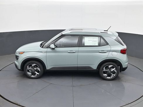 New 2026 Hyundai Venue SEL FWD image 20