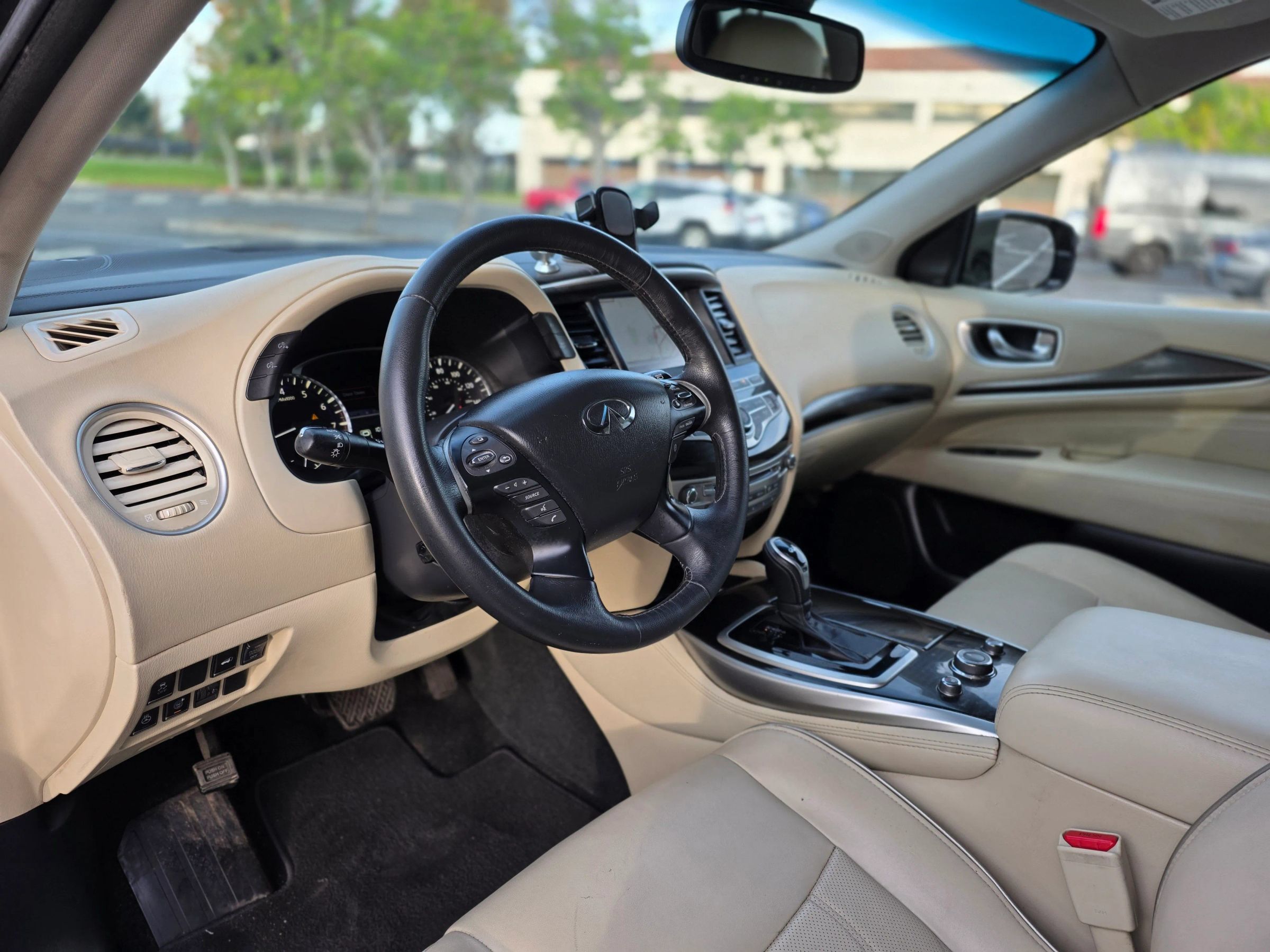 Used 2016 INFINITI QX60 FWD w/ Premium Plus Package image 23