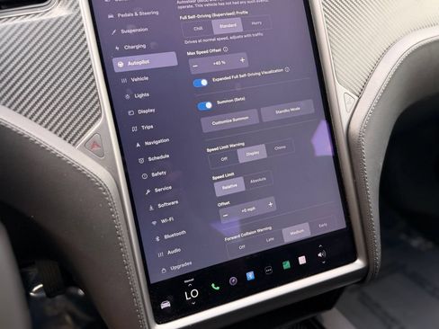 Used 2020 Tesla Model S Long Range AWD/4WD image 49