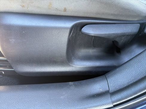 Used 2020 Toyota Corolla LE image 20