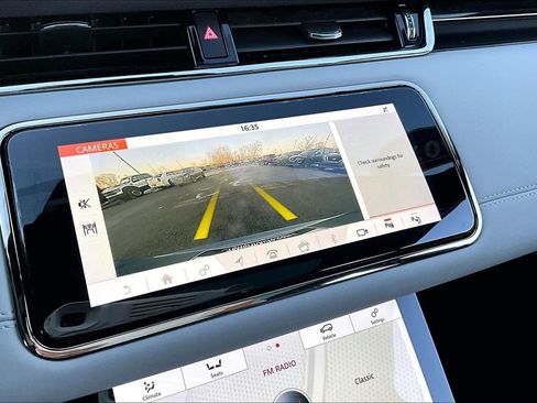 Used 2020 Land Rover Range Rover Evoque First Edition image 13