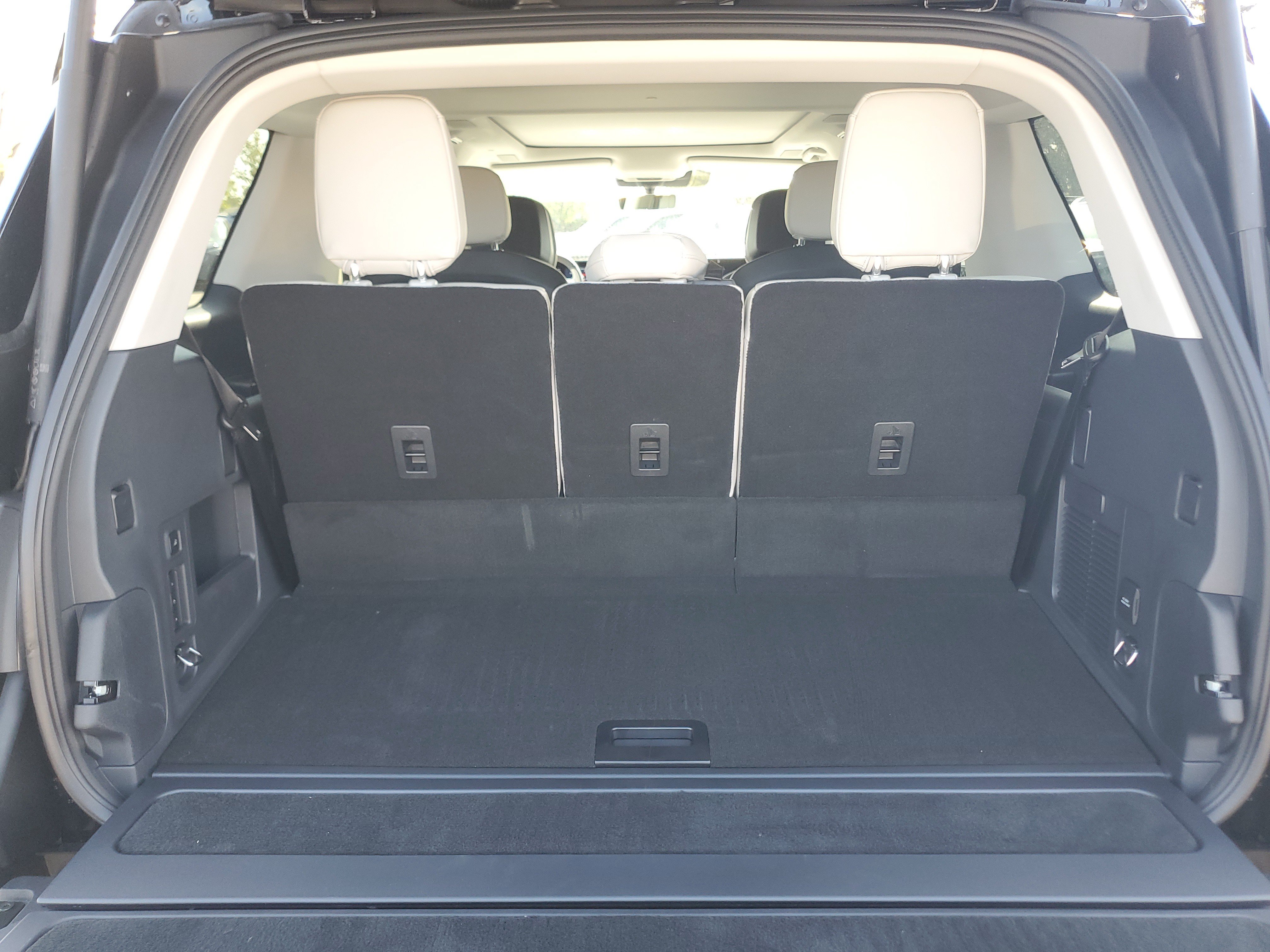 New 2026 Lincoln Navigator Reserve AWD/4WD image 32