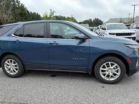 Used 2024 Chevrolet Equinox LT AWD/4WD image 7
