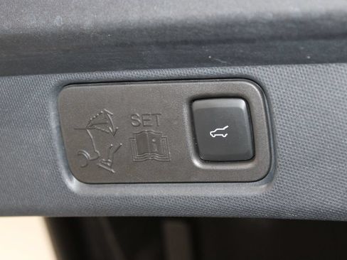 Used 2021 Ford Mustang Mach-E Premium RWD image 14