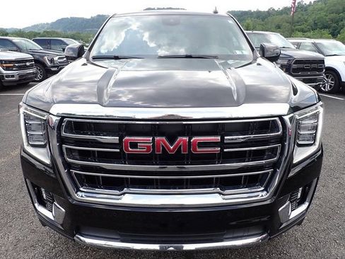 Used 2024 GMC Yukon SLT AWD/4WD image 12