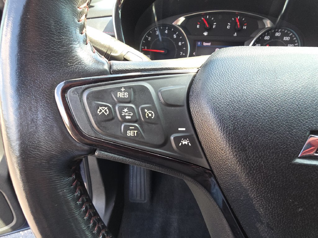 Used 2022 Chevrolet Equinox RS w/ LPO, Floor Liner Package FWD image 18