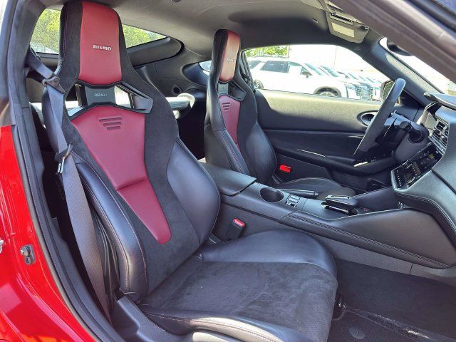 Used 2025 Nissan Z NISMO w/ Floor Mat Package RWD image 12