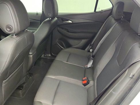 Used 2025 Buick Encore GX Preferred image 19