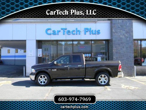 Used 2017 RAM 1500 Laramie AWD/4WD image 1