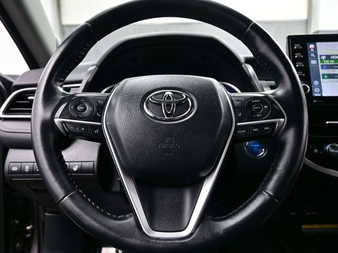 Used 2021 Toyota Camry XLE w/ Navigation Upgrade Package FWD image 25
