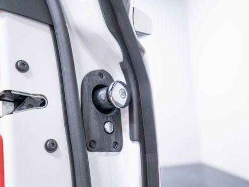 Used 2019 Rolls-Royce Phantom Sedan RWD image 25