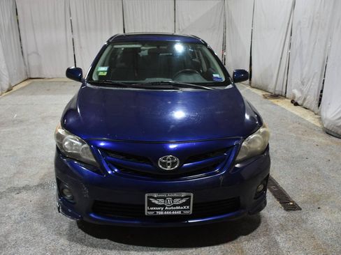 Used 2011 Toyota Corolla S FWD image 2